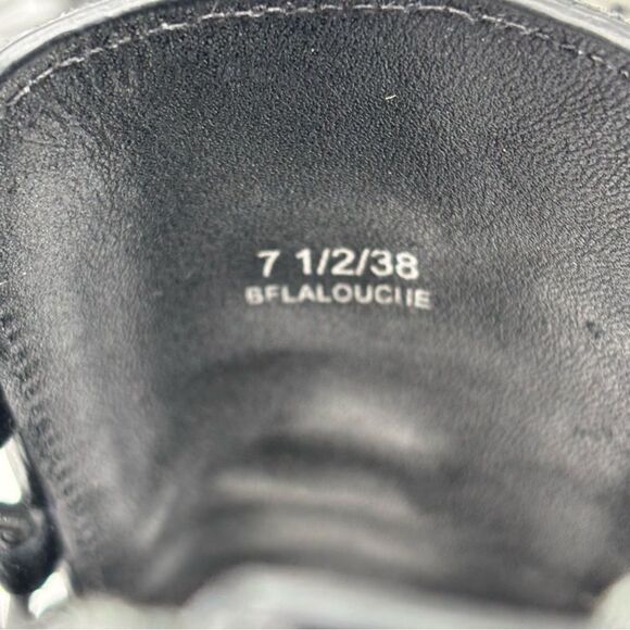 Brian Atwood ‘Lalouche’ Heel - Picture 10 of 10